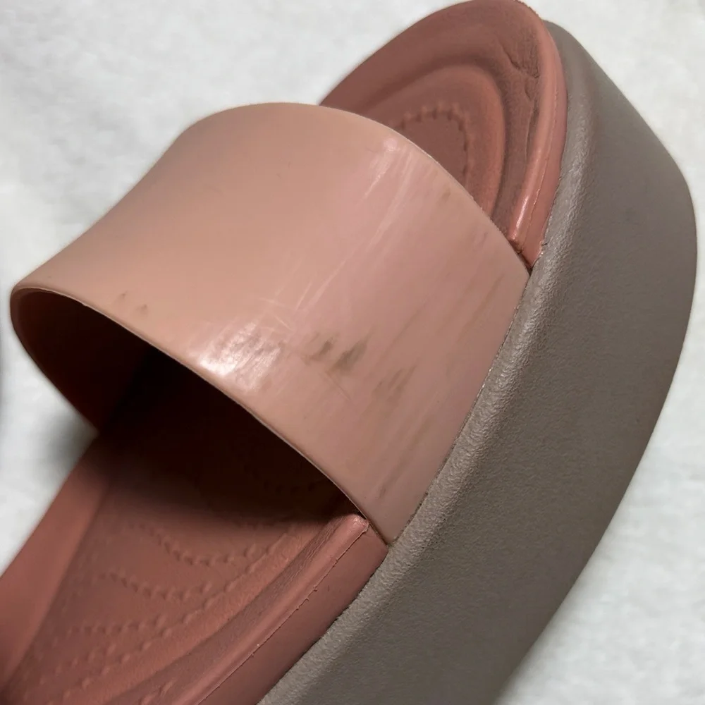 CROCS Brooklyn Pink/Tan Wedge‎ Fashion Sandals Sz 7